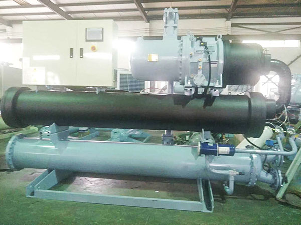 處處為我們考慮問(wèn)題的冷水機(jī)客戶(hù)，博克公司感恩有您！