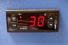 冷水機(jī)組溫度如何設(shè)定與控制(MTR12溫控器)？