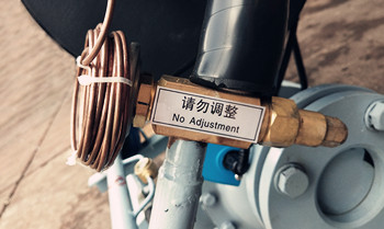 風(fēng)冷箱式冷水機(jī)停機(jī)時應(yīng)該注意哪些？